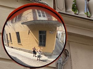 175F02FD-24B2-4AC4-B416-D42E50BEDBF7