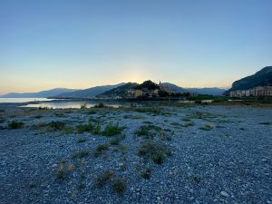 6FC0D77A-4C96-4BEE-AE1F-7238CA0F68C1