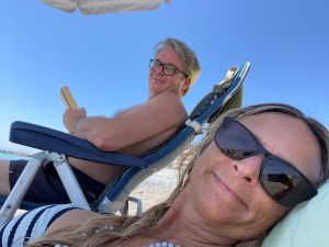 7E2F0B8B-7D61-4A19-8181-AF67F8456EAD