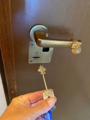 7FF2804D-96F4-4FD8-B895-E091C6DA085F