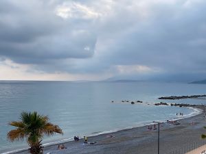 96373792-357F-4142-B2A5-38574E741918