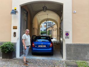 A0879FA2-5974-4624-91A0-85BB100D5D26