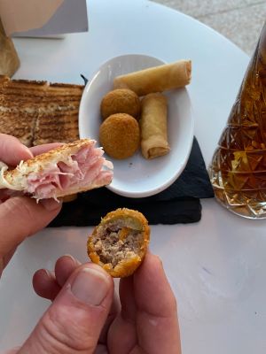 B2FE10D4-BBBF-46DE-A34A-E15F66C16143