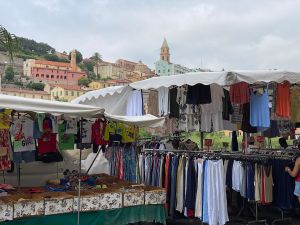 D7871103-E8A3-4084-85C9-C7DF1B983951